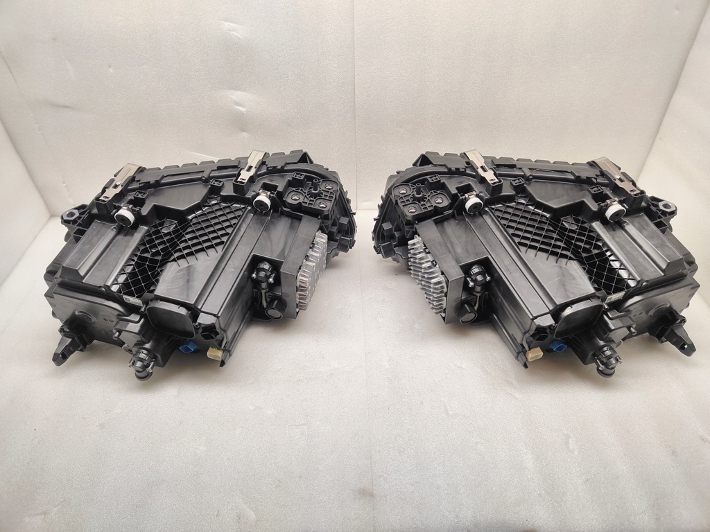 фото №12, Bmw xm g09 full led usa комплект лампа перед 5a65ad3, 5a65ad4