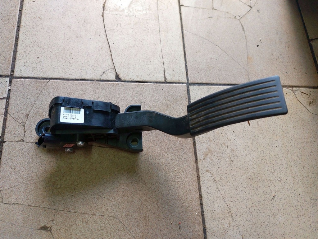 фото №1, Педаль газу hyundai i20 1.4 crdi