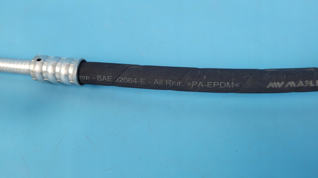 Mercedes eqe w295 350+ 23r пабтрубок  шланг кондиционера a2978304502 Оригинал