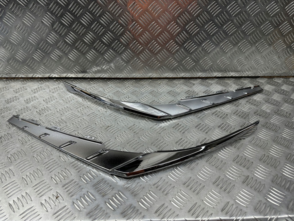 фото №1, Lexus lc500 кронштейн лампи бампера накладка хром правий лівий