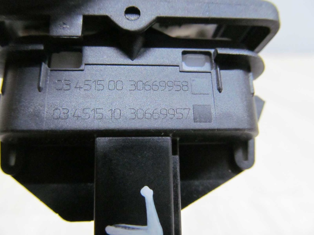 Volvo c30 s40 v50 c70 06-13 перемикач блокування дверей лівий 30669957 в Україні