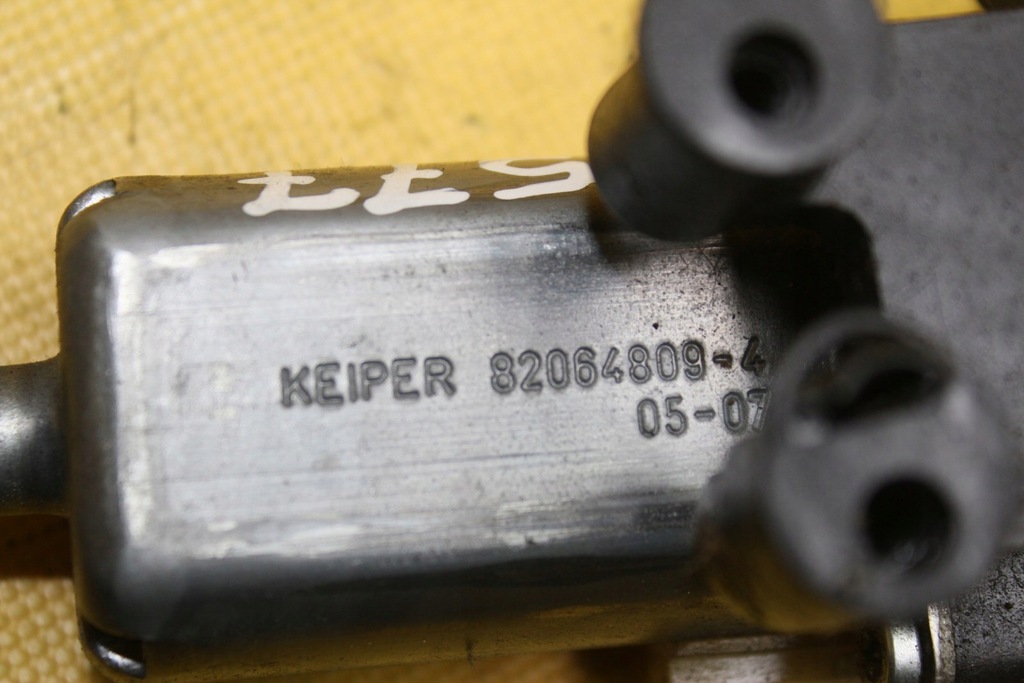 фото №7, Моторчик сиденье правый перед mercedes w211