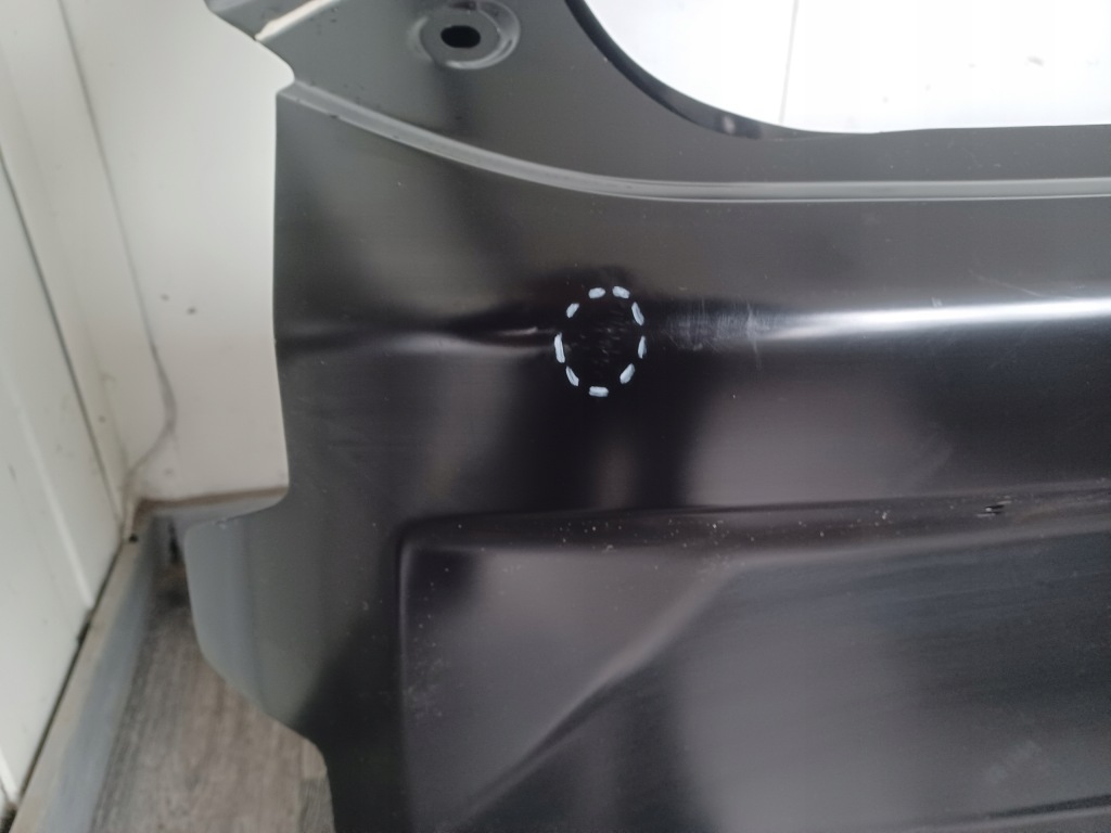 фото №10, Крышка багажника задняя dacia duster iii serwioswa оригинальная