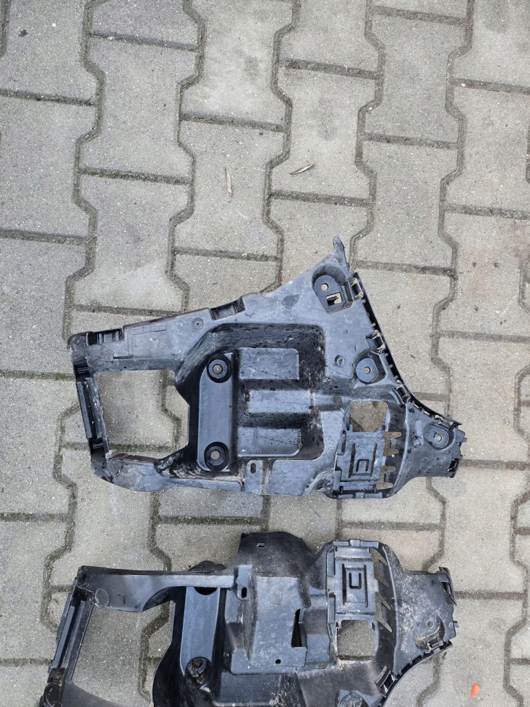 фото №9, Напрямна кронштейн бампера заднього задня bmw 1 f40 7461399 7461400