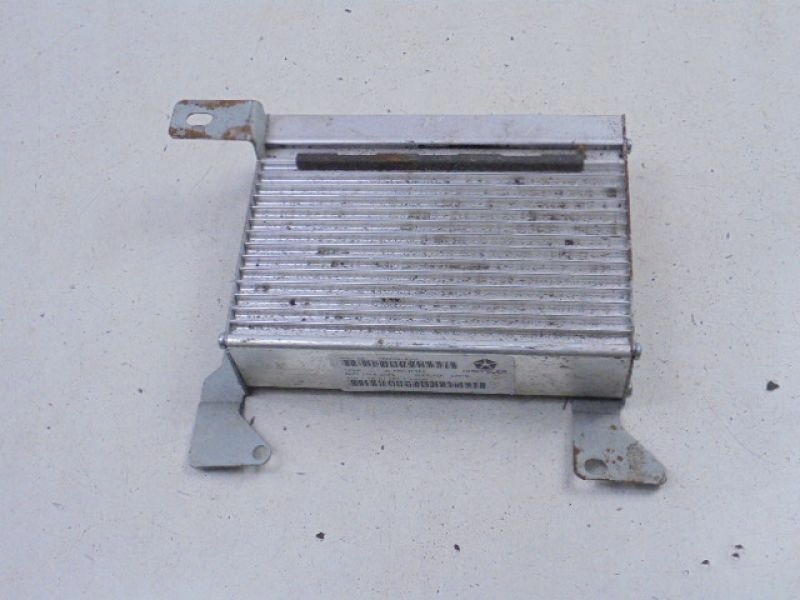 фото №6, Chrysler sebring ii 2 усилитель радио p05059182aa