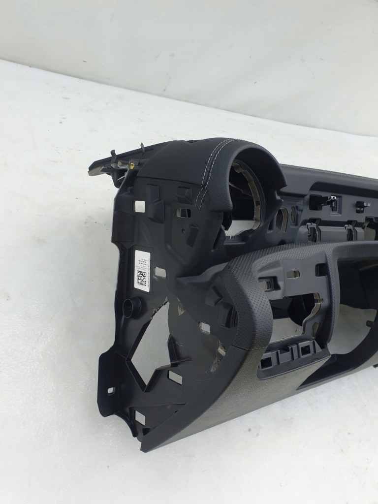 Mercedes a-klasa w177 amg 18- приборная панель панель  перед a1776805902 в Украине