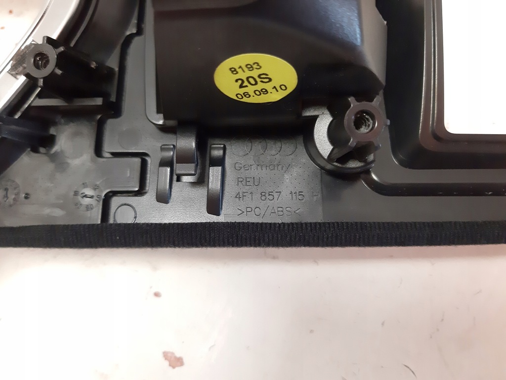 фото №8, Рамка приборы корпус audi a6 c6 4f1857115h