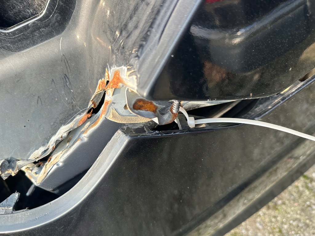 фото №10, Бампер задня чорний amg mercedes benz w207 cabrio lubelskie