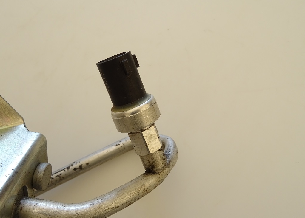 фото №1, 2015 challenger датчик кондиціонера оригінальний