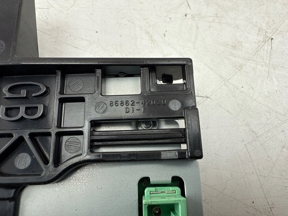 фото №6, Toyota bz4x 2024 середина антена gps плавник