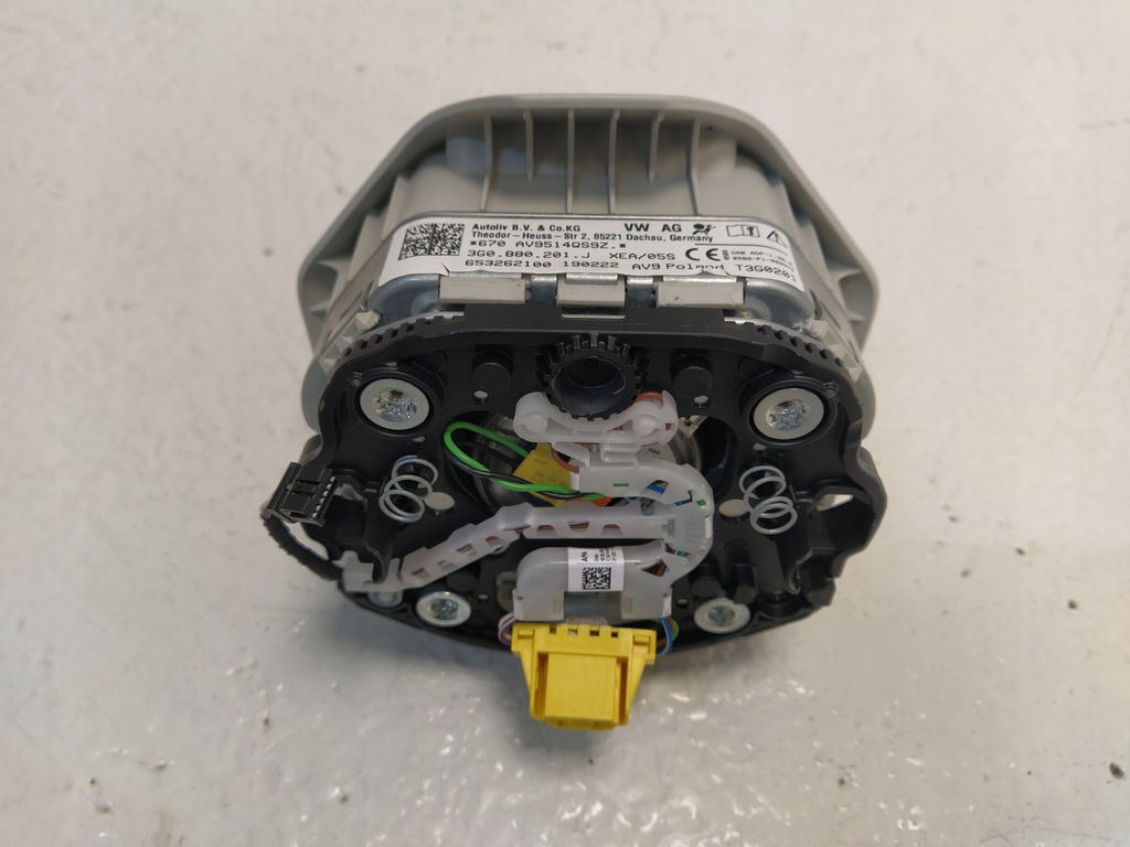 фото №10, Vw id 3 4 5 t-roc passat b8 golf viii воздуховод подушка сенсорный белый