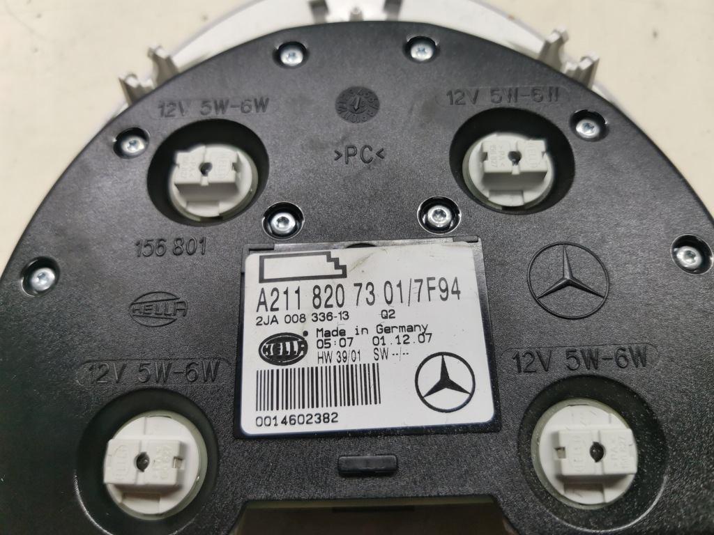 фото №4, Лампа освітлення кабіни mercedes w211 e klasa lift a2118207301