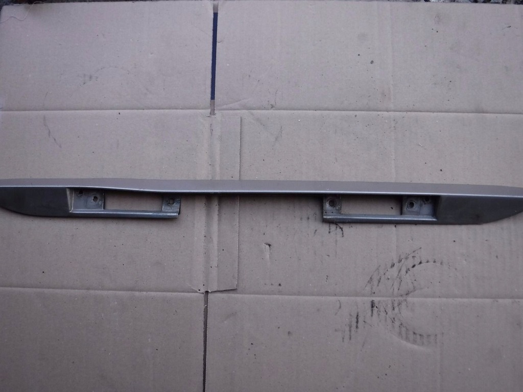 фото №4, Mercedes-benz оригінальний номер a1696830310 кронштейн кришки багажника