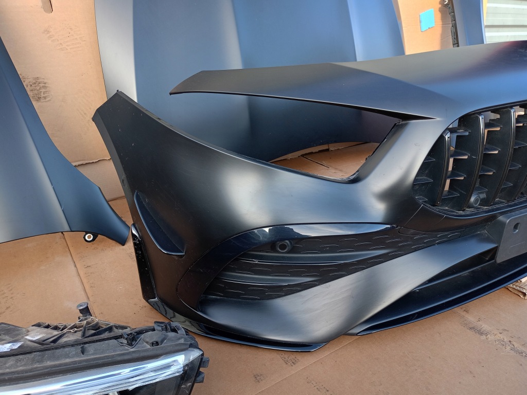 Капот бампер крылья ремень фонари mercedes a-klasa w177 a35 a45 amg с Разборки