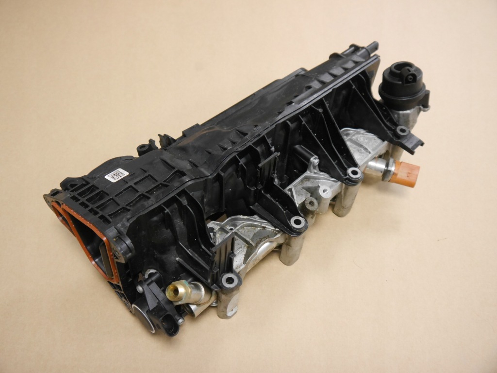 фото №1, Audi rs7 rs6 коллектор всасывающий левый 079133109bf