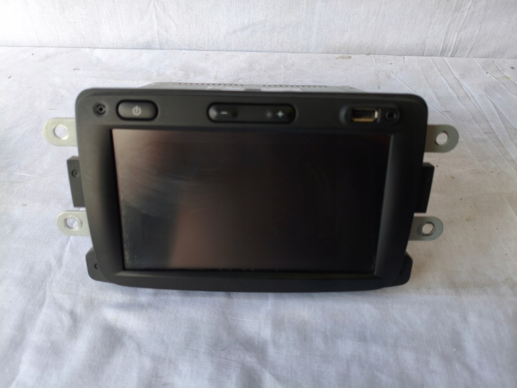 фото №1, Dacia duster sandero дисплей панель навигации радио 281153855r