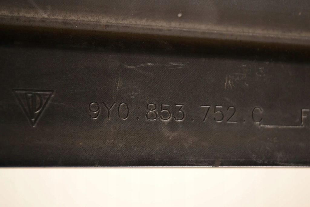 Porsche cayenne 9y0 9y3 2018 правая сторона порог Цена