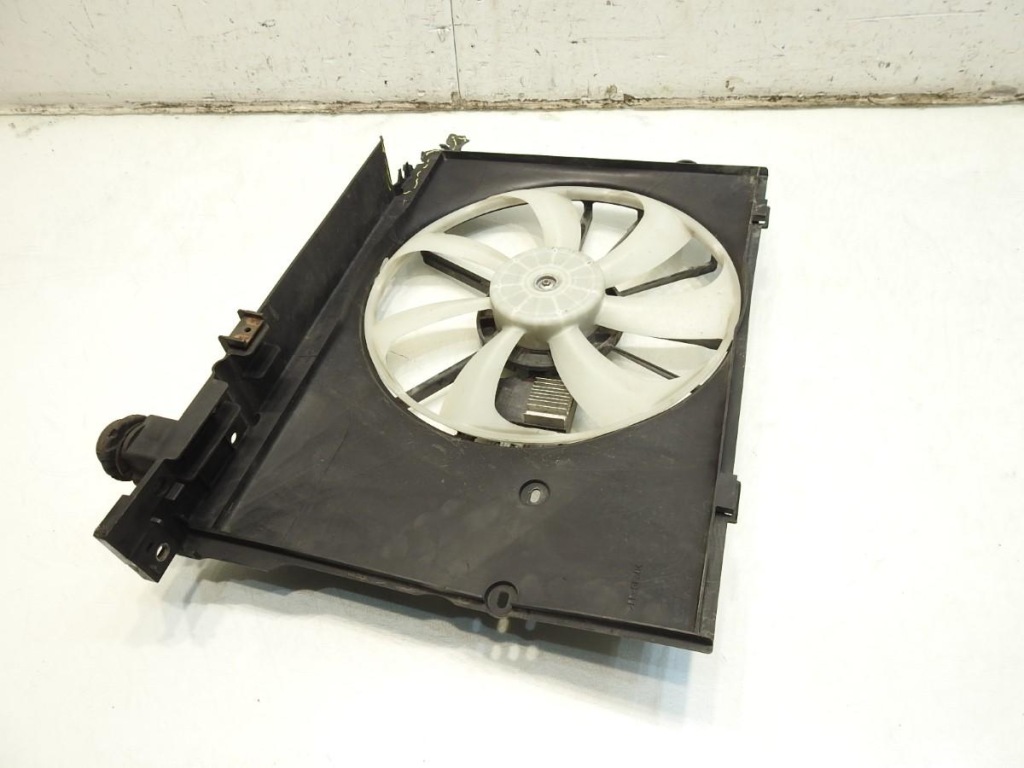 Вентилятор радиатора toyota auris 2 1.4 d4d Цена