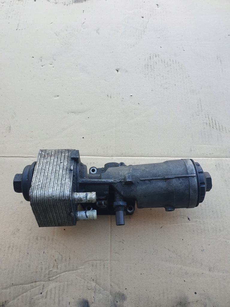 фото №1, Volkswagen оригинальный номер 045115389e корпус основание фильтра масла