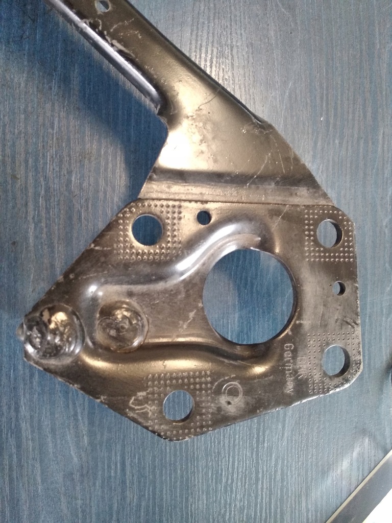 фото №6, Балка поперечина передний усилитель. audi a4 b5 s4 8d0805851g