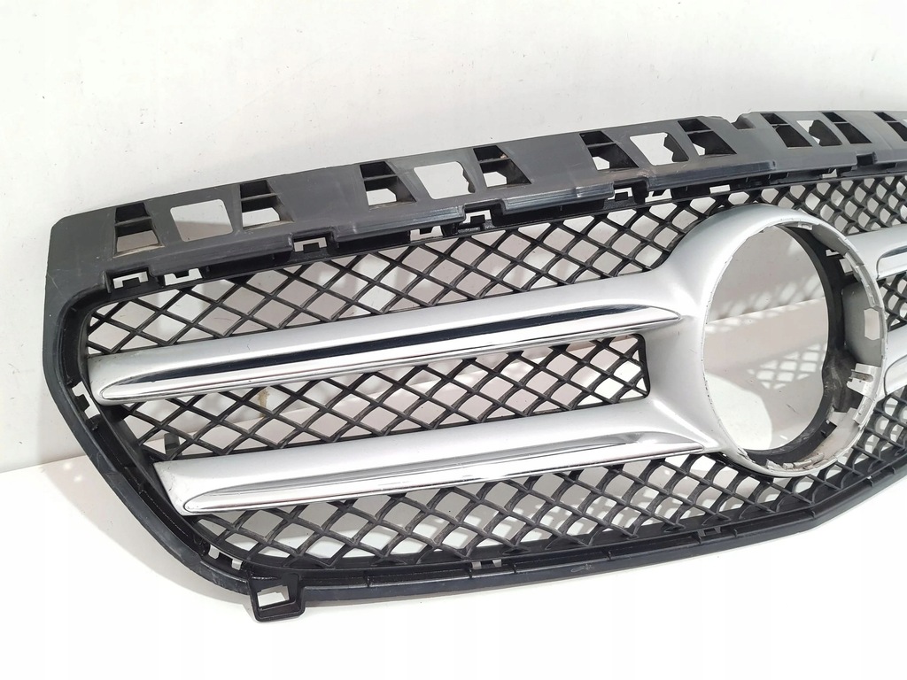 фото №9, Mercedes-benz a w176 2013 решітка вентиляційна pod бампером заднім