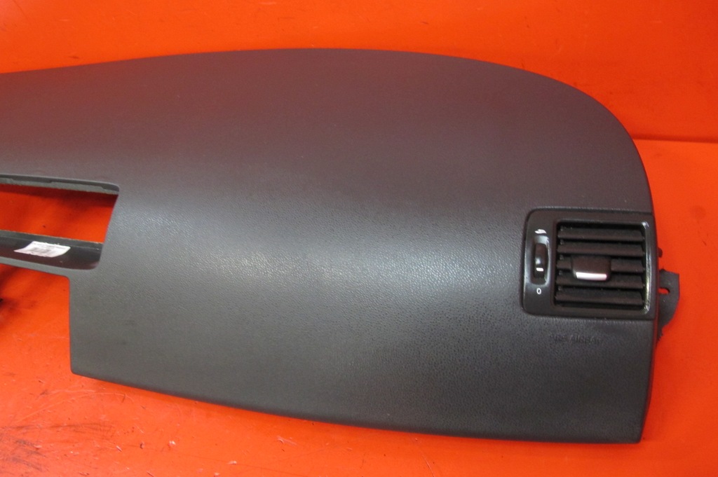 фото №10, Volvo c30 подушки безопасности подушка безопасности приборная панель консоль приборная панель ремни натяжители комплект