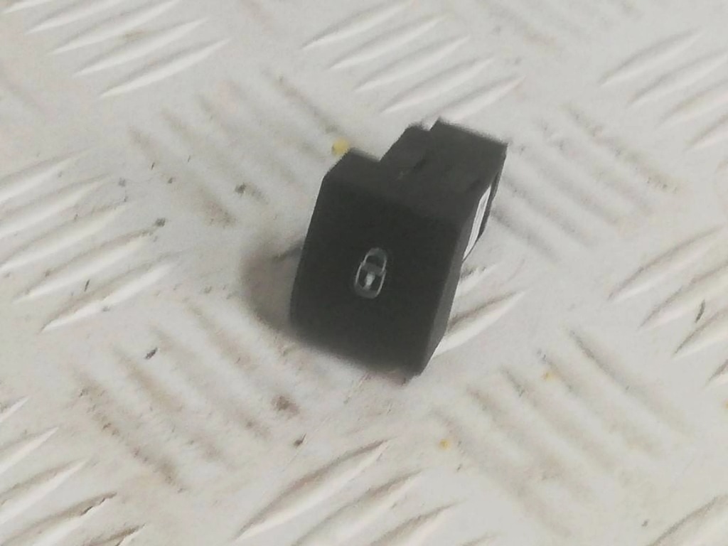 фото №1, Кнопка блокування двері peugeot 3008 96652390xt