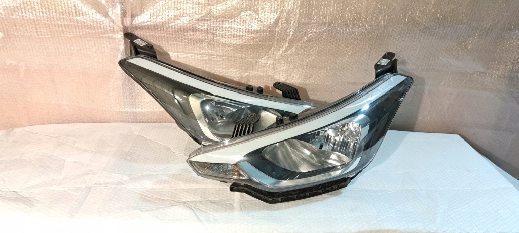 фото №6, Hyundai i20 ii 14- фара левый правый оригинальный