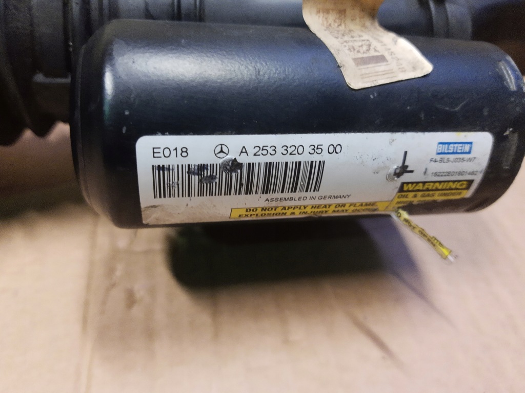 фото №6, Mercedes glc x253 левый передний амортизатор airmatic оригинал