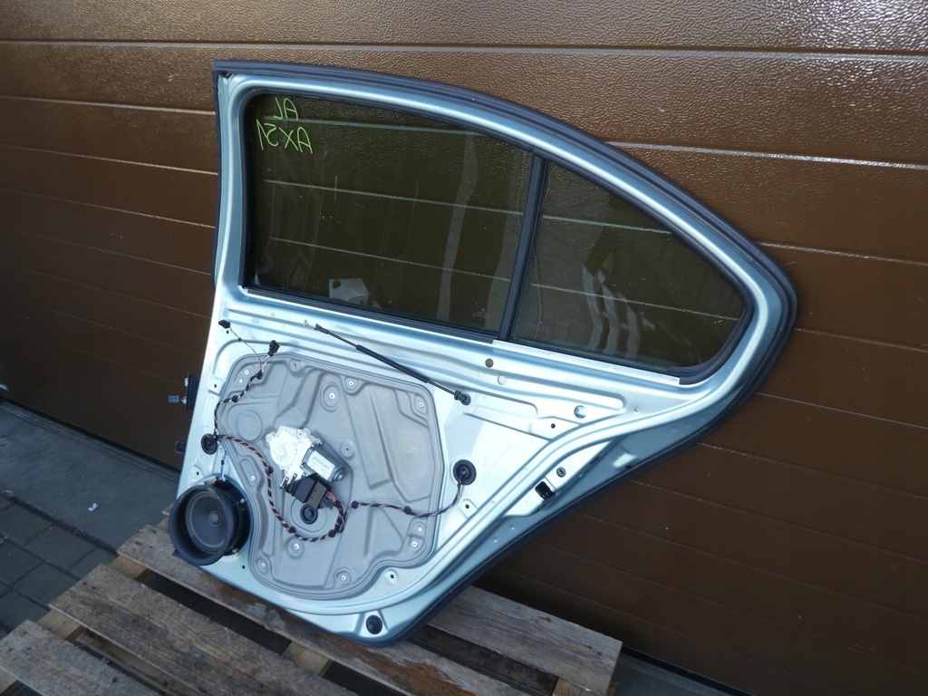 фото №9, Дверь правое задняя skoda octavia ii полный