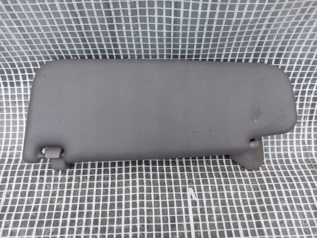 фото №1, Giulietta солцезащитный козырёк правое защита солнцезащитная