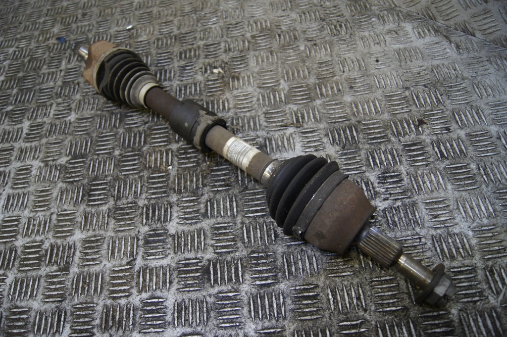 Ford оригінальний номер av61-3b4337-ae в Україні