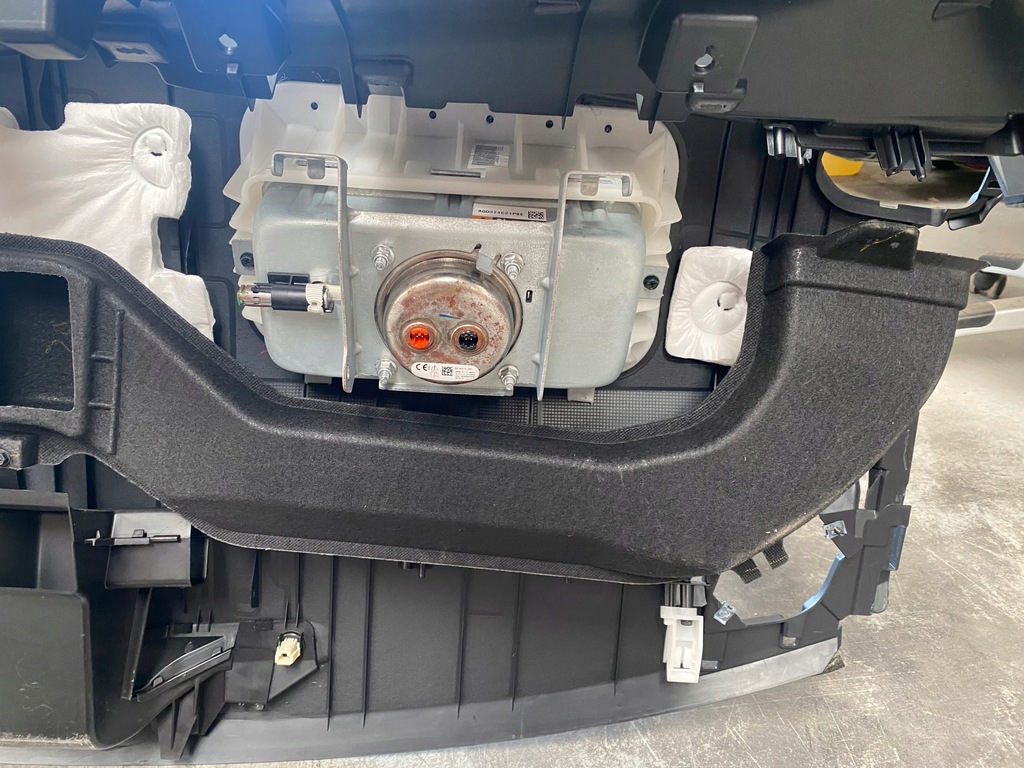 фото №6, Toyota sienna приборная панель air bag подушка оригинал