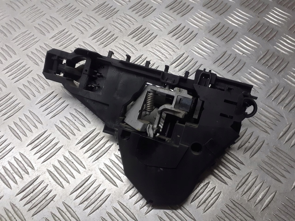 фото №3, Ручка правая передняя наружная mercedes w169 2.0 cdi