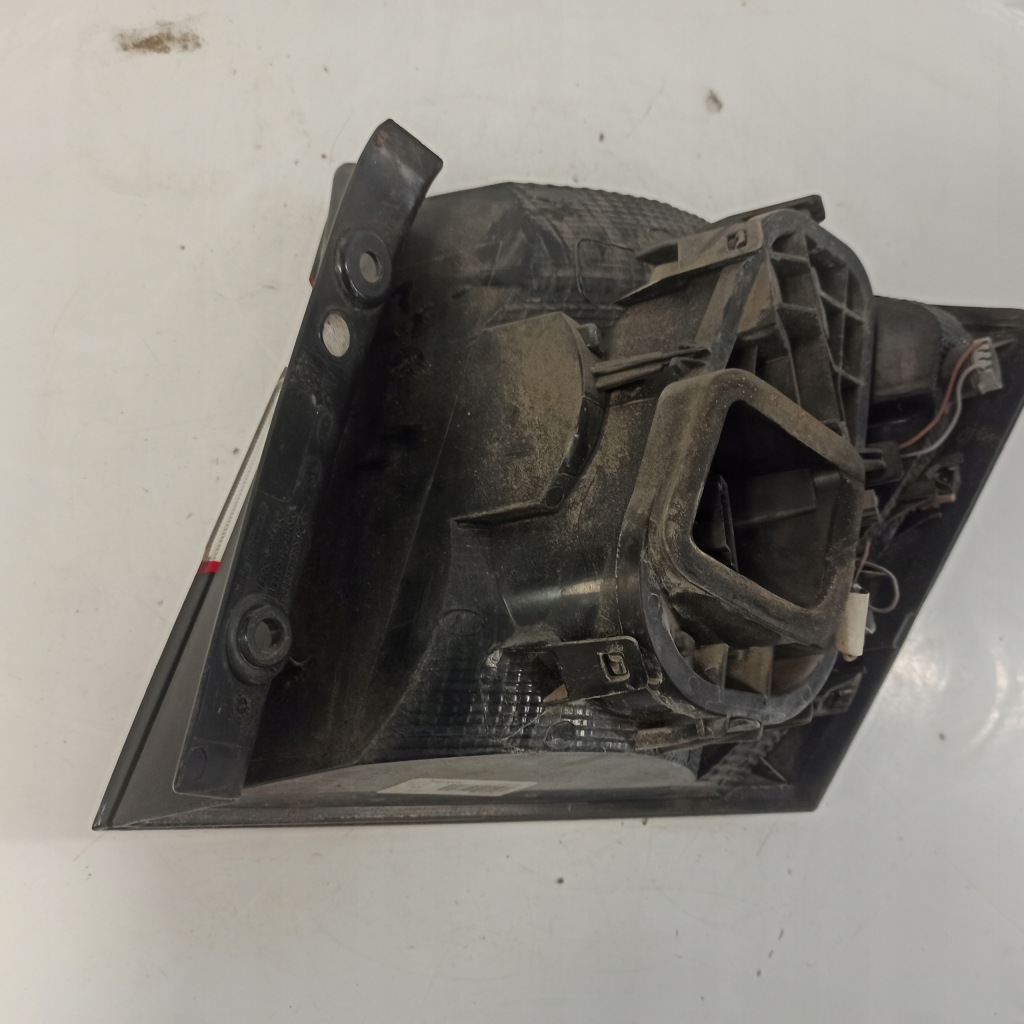 фото №10, Skoda fabia 3 iii kombi лампа левая задняя 6v9945111 [повреждённая]