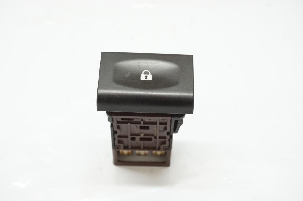 фото №3, Перемикач центрального замка renault koleos