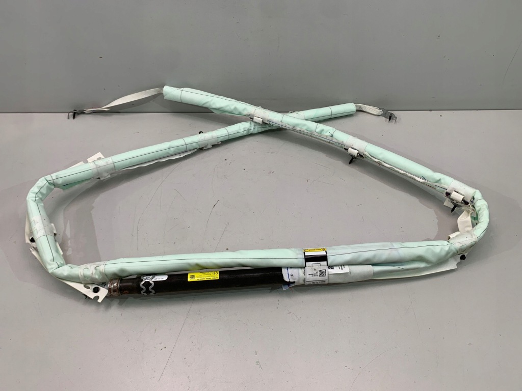 фото №1, Volvo xc90 ii шторка безпеки повітряна права оригінал 31694107