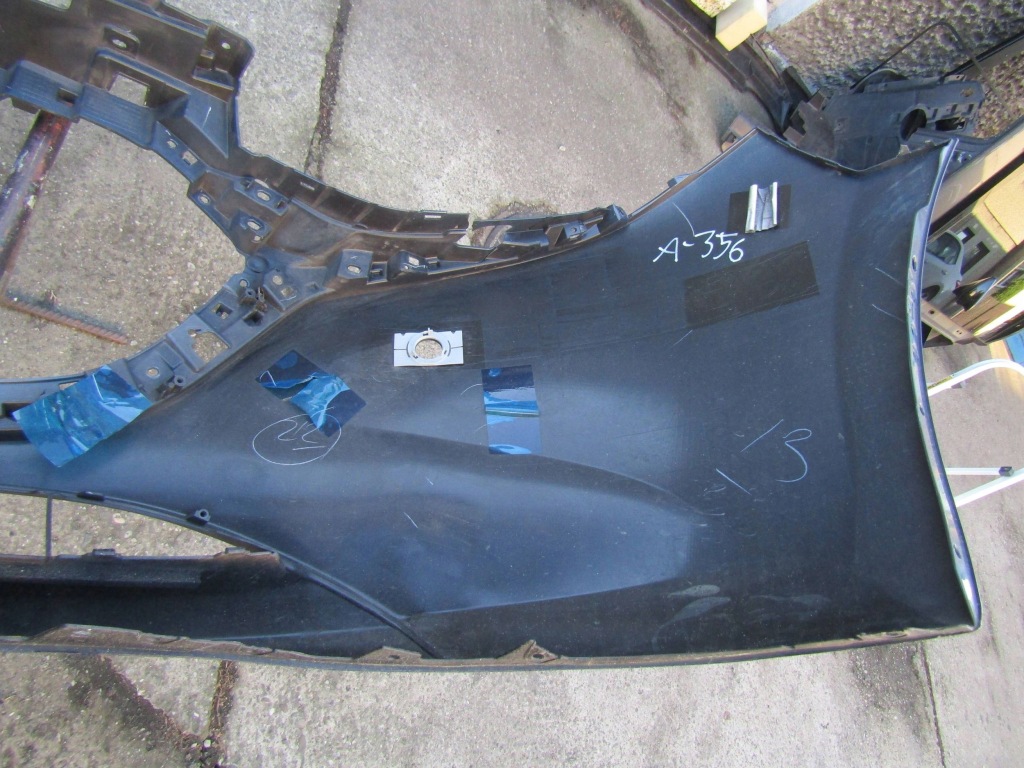 Mazda 3 bp 3 бампер передні  bckn-50031 Доставка