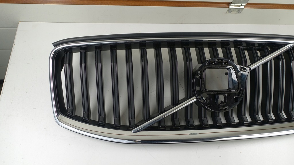 фото №3, Решітка радіатора решітка радіатора volvo xc60 ii lift