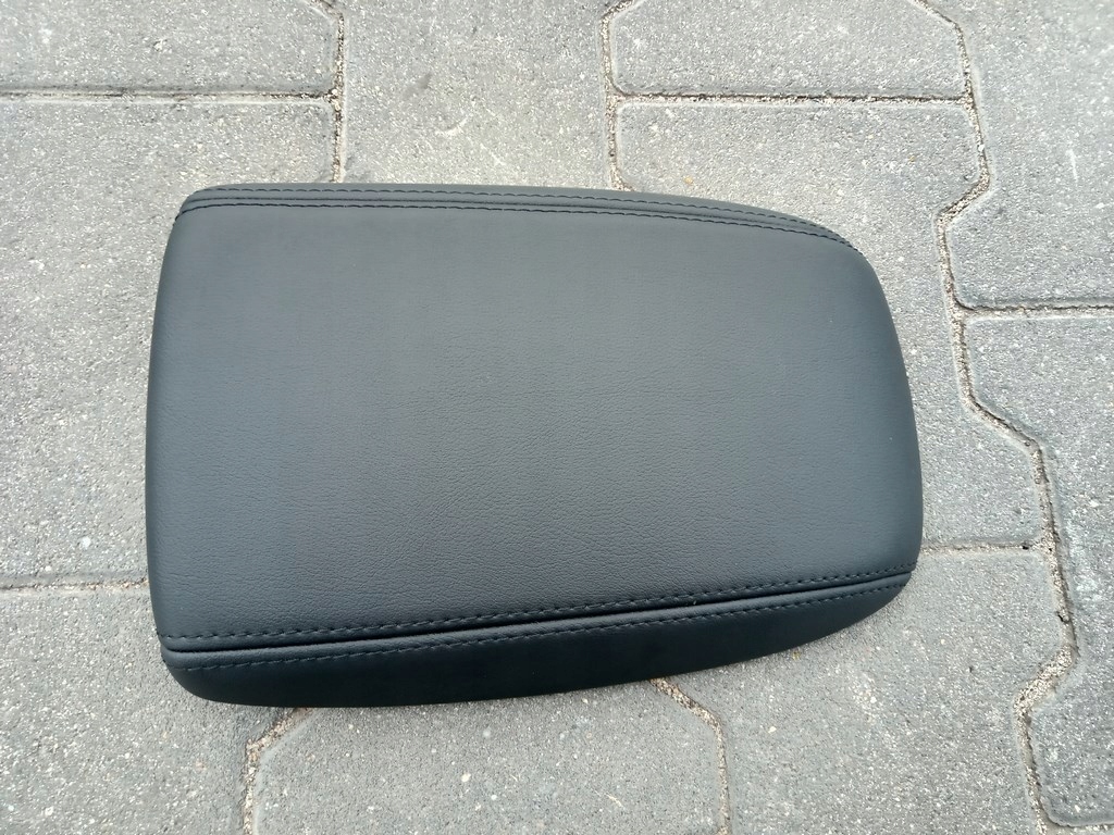 фото №1, Ford focus mk4 2018-23r. - підлокітник