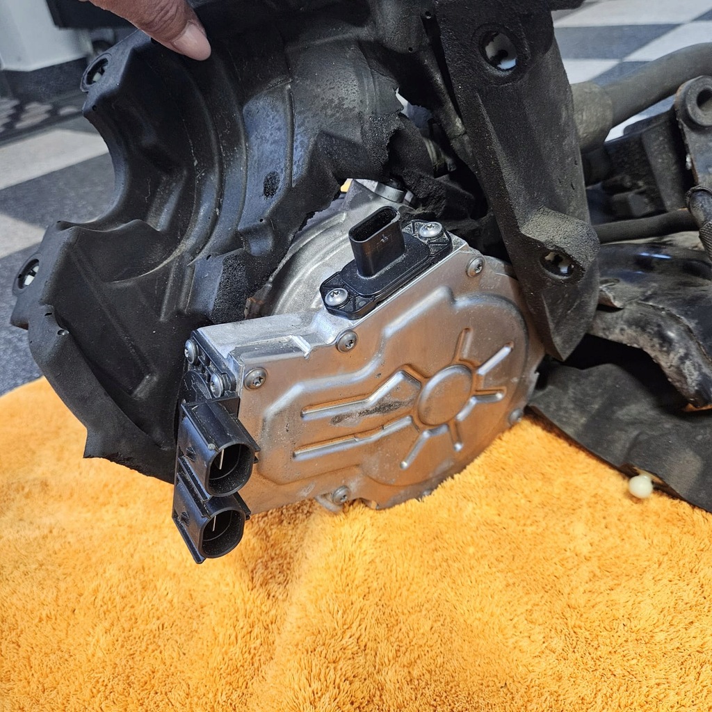 фото №7, Турбонагнітач електрична audi sq7 q7 4.0 tdi 057145601e