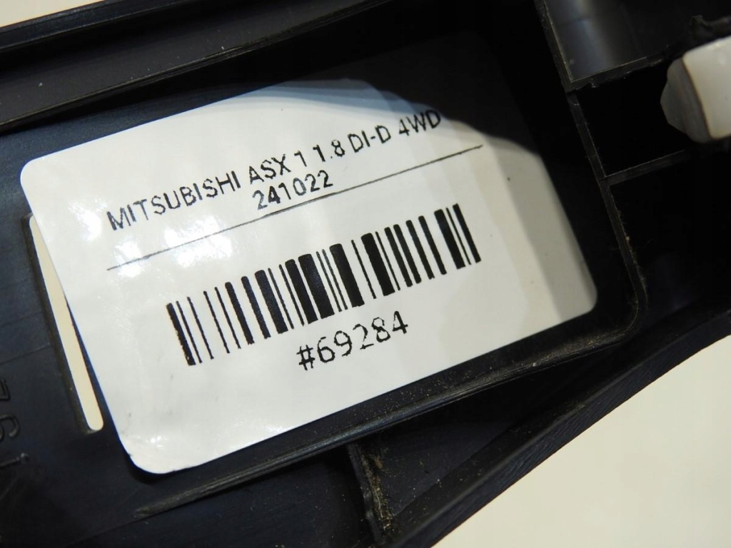 фото №4, Заглушка консолі ліва mitsubishi asx