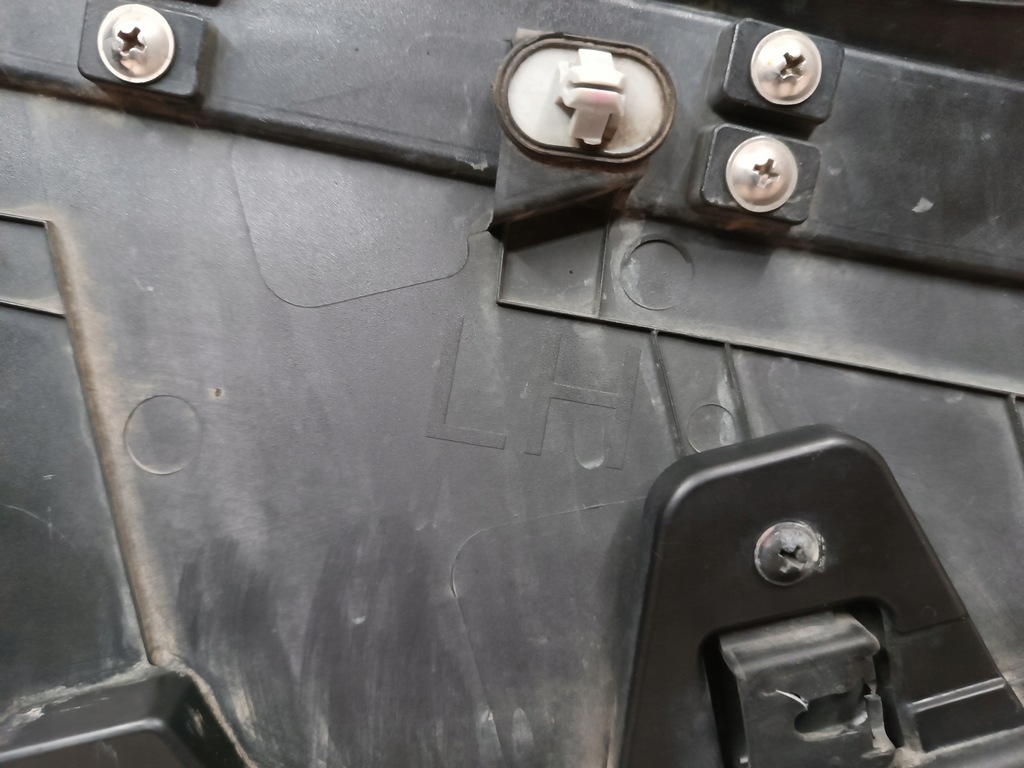 фото №9, Kia ev6 молдинг na дверь левая задняя задние 87733-cv100