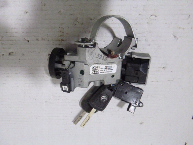 фото №1, Ключ замок запалювання opel astra k 39079955