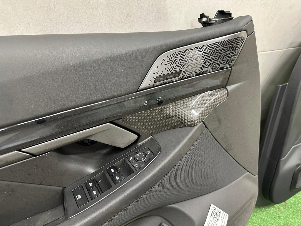 фото №10, Bmw 5 g60 середина обивка сиденья туннель заднее сиденье обшивки кожа m-pakiet