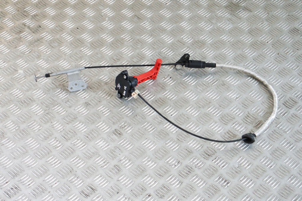 фото №1, Трос открывания капот ручка porsche cayenne 9y 4m1713035c 4m0713045e