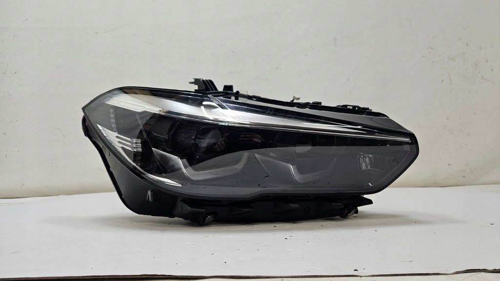 Купить Фара перед передняя правый  bmw x5 g05 full led подсветка 9481784-05