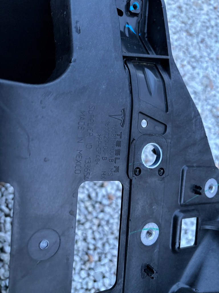 фото №13, Pas передний tesla s plaid 1608181