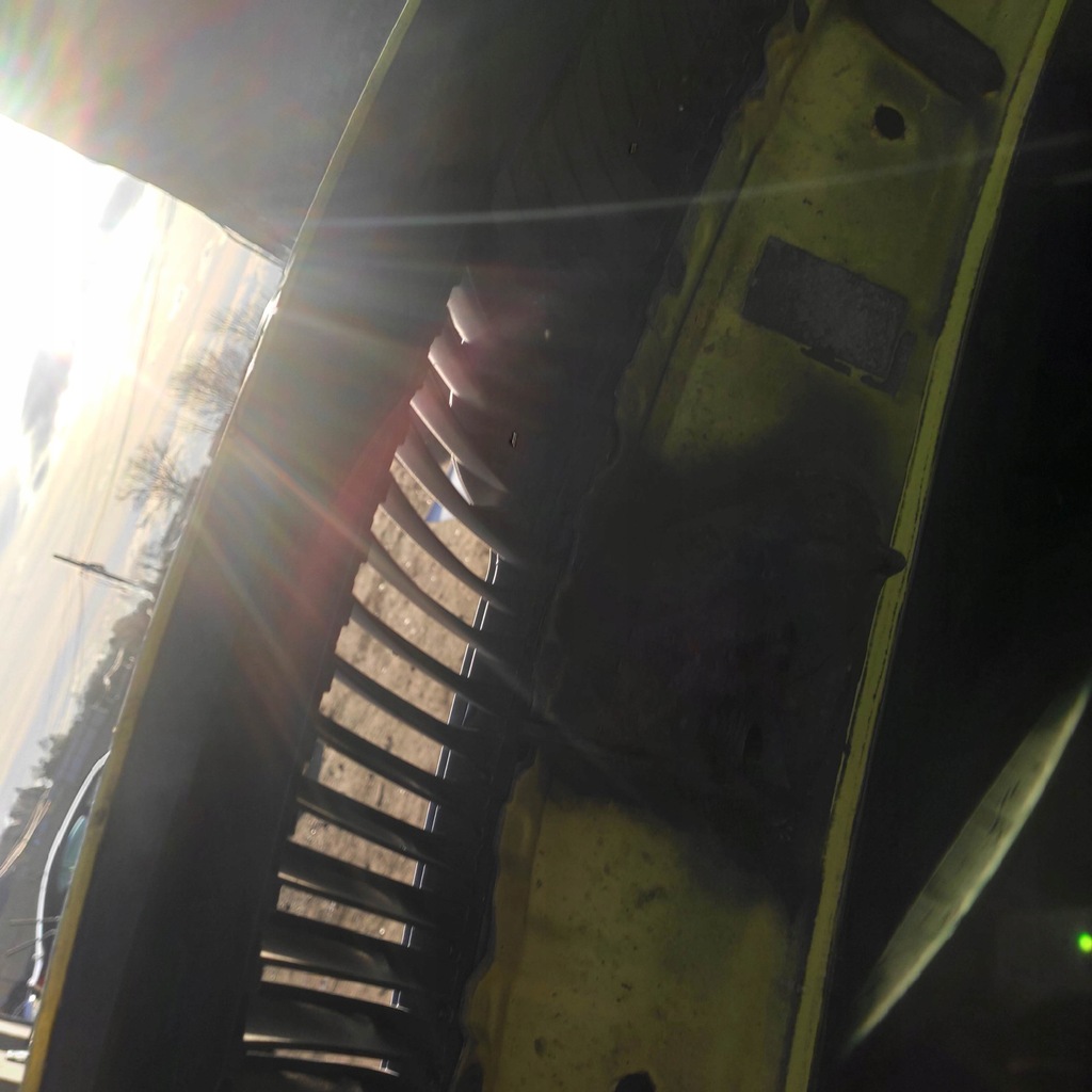 фото №9, Капот крышка двигателя решётка радиатора skoda fabia i