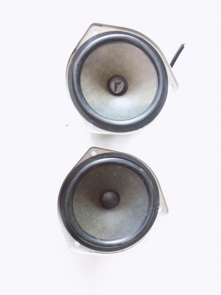 фото №13, Honda fr-v 05r динамик заводской eas16p648b